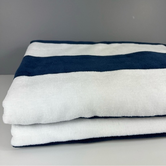Brooks Brothers Pool Beach Towels Navy White Oversized 40 x 70 Striped 2 pc NEW - Picture 8 of 9